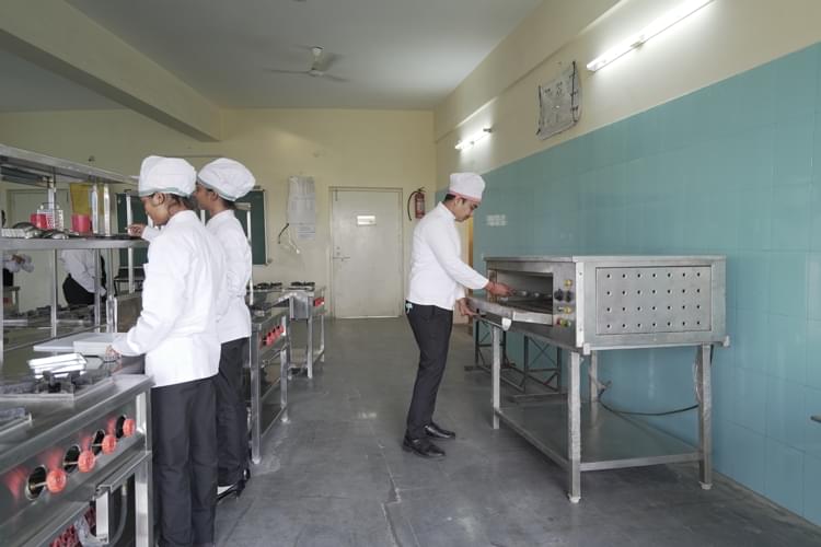 Guru Nanak Institute of Hotel Management Nagpur Facilities photo 21